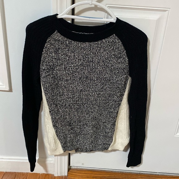 Express multicolor knit (EUC) - Picture 2 of 4